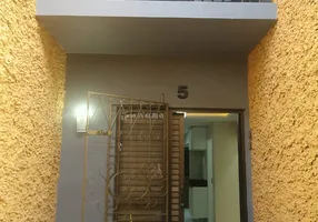 Foto 1 de Casa de Condomínio com 2 Quartos à venda, 68m² em Passaré, Fortaleza