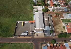 Foto 1 de Galpão/Depósito/Armazém à venda, 1012m² em Carima, Foz do Iguaçu