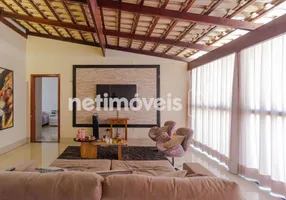 Foto 1 de Casa com 4 Quartos à venda, 250m² em Alto dos Caiçaras, Belo Horizonte