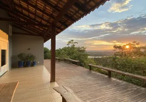 Foto 1 de Casa com 4 Quartos à venda, 300m² em Lago Norte, Brasília