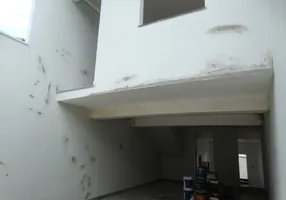 Foto 1 de Casa com 2 Quartos à venda, 87m² em São João, Betim