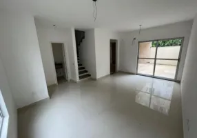 Foto 1 de Casa de Condomínio com 3 Quartos à venda, 150m² em Alphaville, Santana de Parnaíba