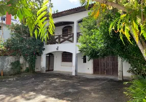 Foto 1 de Casa com 6 Quartos à venda, 586m² em Pituba, Salvador