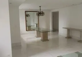 Foto 1 de Apartamento com 3 Quartos para alugar, 190m² em Lourdes, Belo Horizonte