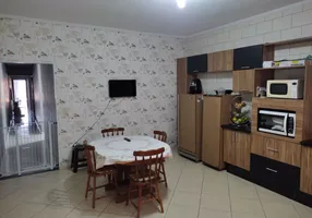 Foto 1 de Sobrado com 4 Quartos à venda, 200m² em Jardim Bom Recanto, Mauá