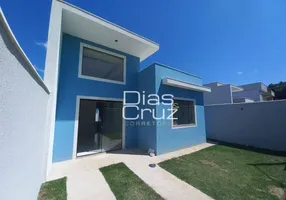 Foto 1 de Casa com 2 Quartos à venda, 71m² em Extensão Serramar, Rio das Ostras