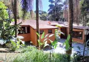 Foto 1 de Casa de Condomínio com 3 Quartos à venda, 300m² em Caraguata, Mairiporã