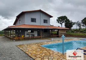 Foto 1 de Fazenda/Sítio com 3 Quartos à venda, 90m² em Centro, Itaguara