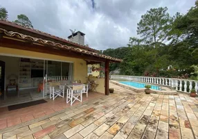 Foto 1 de Casa com 3 Quartos à venda, 472m² em Golfe, Teresópolis
