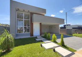 Foto 1 de Casa de Condomínio com 3 Quartos à venda, 262m² em Loteamento Vale Verde, Goiânia