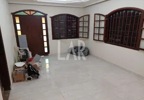 Foto 1 de Casa com 3 Quartos à venda, 313m² em Dom Bosco, Belo Horizonte