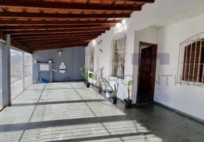 Foto 1 de Casa com 3 Quartos à venda, 90m² em Vila Oliveira, Mogi das Cruzes