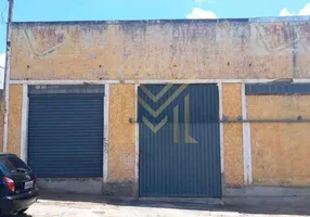 Foto 1 de Galpão/Depósito/Armazém com 1 Quarto à venda, 400m² em Vila Industrial, Bauru