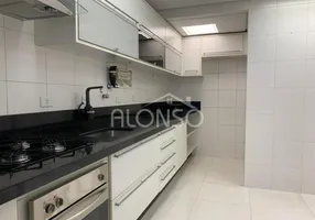 Foto 1 de Apartamento com 3 Quartos à venda, 76m² em Jardim Ester Yolanda, São Paulo