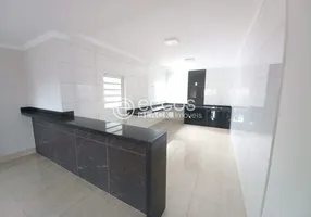 Foto 1 de Apartamento com 3 Quartos para alugar, 130m² em Tibery, Uberlândia