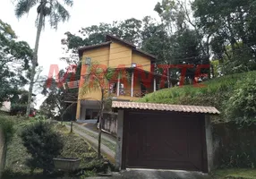 Foto 1 de Casa de Condomínio com 4 Quartos à venda, 250m² em Serra da Cantareira, São Paulo