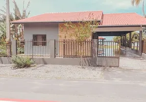 Foto 1 de Casa com 3 Quartos à venda, 200m² em Vila da Glória, São Francisco do Sul