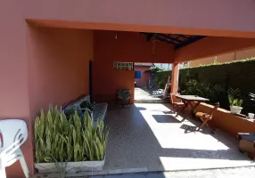 Foto 1 de Casa com 5 Quartos à venda, 140m² em Indaiá, Caraguatatuba