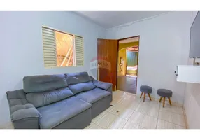 Foto 1 de Sobrado com 5 Quartos à venda, 279m² em Paranoá, Brasília