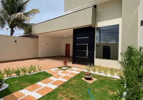 Foto 1 de Casa com 3 Quartos à venda, 220m² em Jardim Abaporu, Goiânia