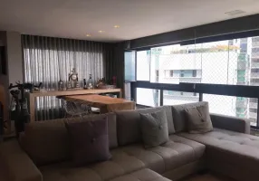 Foto 1 de Apartamento com 4 Quartos à venda, 216m² em Belvedere, Belo Horizonte