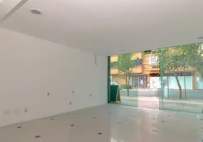 Foto 1 de Ponto Comercial para alugar, 35m² em Mont' Serrat, Porto Alegre