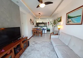 Foto 1 de Casa de Condomínio com 2 Quartos à venda, 77m² em Maria Paula, São Gonçalo