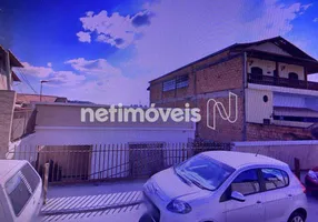 Foto 1 de Casa com 3 Quartos à venda, 360m² em Caiçaras, Belo Horizonte