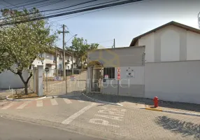 Foto 1 de Casa de Condomínio com 2 Quartos à venda, 75m² em Capela, Vinhedo