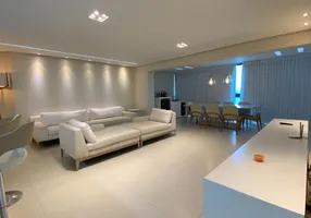 Foto 1 de Apartamento com 5 Quartos à venda, 180m² em Condomínio Porto Real Resort, Mangaratiba