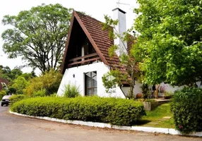 Foto 1 de Casa de Condomínio com 2 Quartos à venda, 110m² em Centro, Gramado