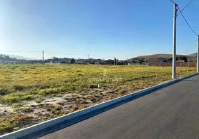 Foto 1 de Lote/Terreno à venda, 240m² em Freitas Soares, Porto Real