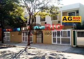 Foto 1 de Casa com 2 Quartos à venda, 70m² em Bento Ribeiro, Rio de Janeiro