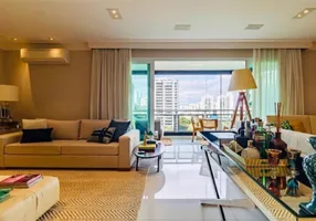 Foto 1 de Apartamento com 4 Quartos à venda, 340m² em Santo Amaro, São Paulo
