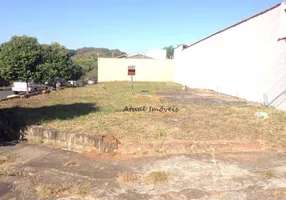 Foto 1 de Lote/Terreno para alugar, 279m² em Vila Rezende, Piracicaba