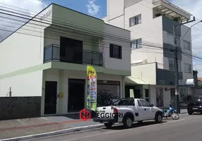 Foto 1 de Casa com 3 Quartos à venda, 283m² em Centro, Balneário Camboriú