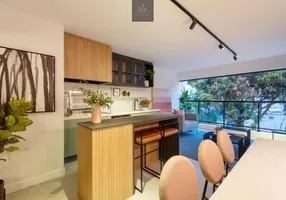 Foto 1 de Apartamento com 3 Quartos à venda, 132m² em Vila Romana, São Paulo