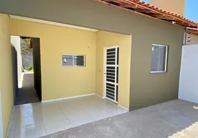 Foto 1 de Casa com 3 Quartos à venda, 100m² em Das Laranjeiras, Serra
