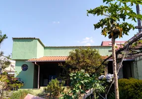 Foto 1 de Casa com 3 Quartos à venda, 91m² em Petrópolis, Belo Horizonte