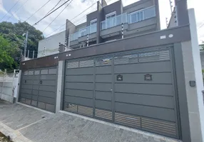 Foto 1 de Sobrado com 3 Quartos à venda, 170m² em Mirandópolis, São Paulo