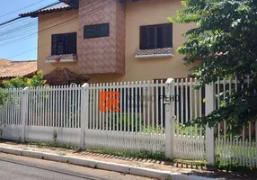 Foto 1 de Casa de Condomínio com 4 Quartos para alugar, 300m² em Setor Habitacional Vicente Pires, Brasília