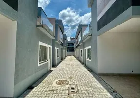 Foto 1 de Casa com 2 Quartos à venda, 75m² em Âncora, Rio das Ostras
