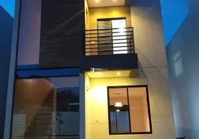 Foto 1 de Casa com 3 Quartos à venda, 96m² em Capuava, Embu das Artes