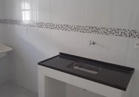 Foto 1 de Casa com 1 Quarto para alugar, 60m² em Olavo Bilac, Duque de Caxias