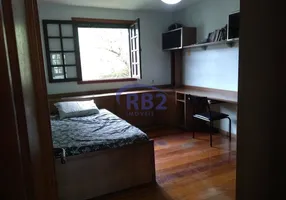 Foto 1 de Casa de Condomínio com 4 Quartos à venda, 310m² em Maria Paula, Niterói