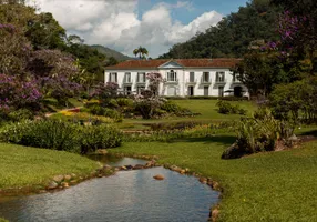 Foto 1 de Lote/Terreno à venda em Correas, Petrópolis