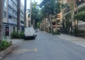 Foto 1 de Apartamento com 2 Quartos para alugar, 90m² em Laranjeiras, Rio de Janeiro