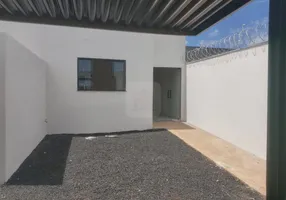 Foto 1 de Casa com 3 Quartos à venda, 125m² em Laranjeiras, Uberlândia