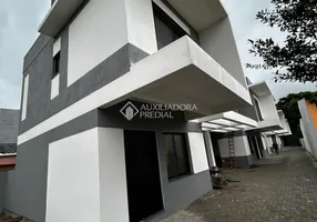 Foto 1 de Casa com 3 Quartos à venda, 88m² em Caiu do Ceu, Osório