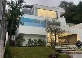 Foto 1 de Casa com 5 Quartos à venda, 890m² em Barra, Balneário Camboriú